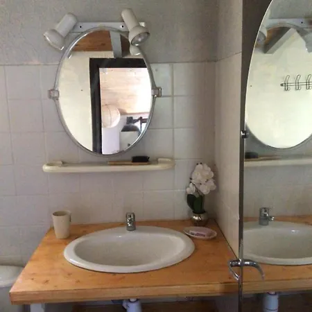 Casa de Férias Numero 190 Rue Des Moulins Nid Douillet Au Coeur De La Haute Provence Vacheres Reillanne